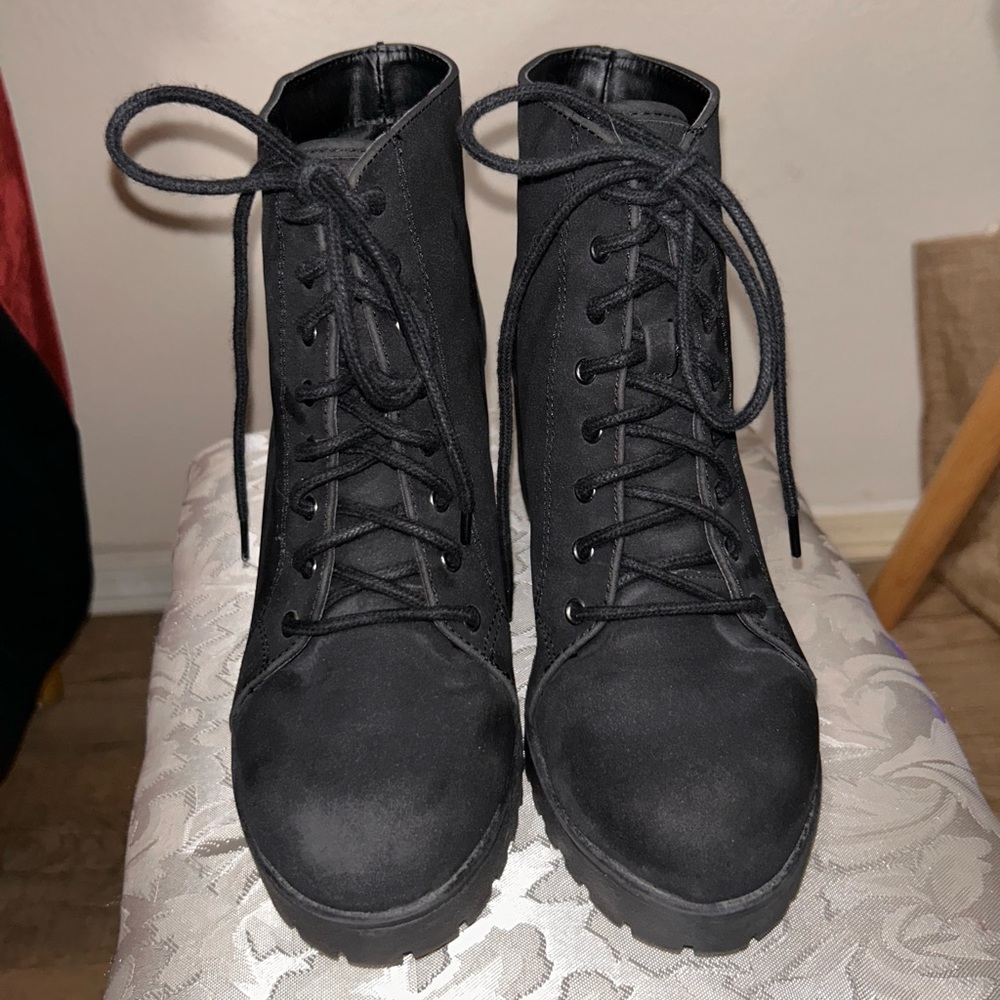 Celia TASMIN HEELED LACE-UP - WOMENS